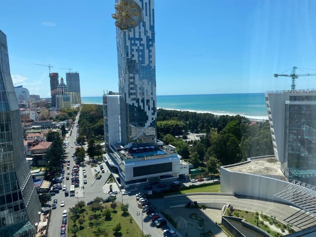 Apartment In Porta Batumi Tower エクステリア 写真