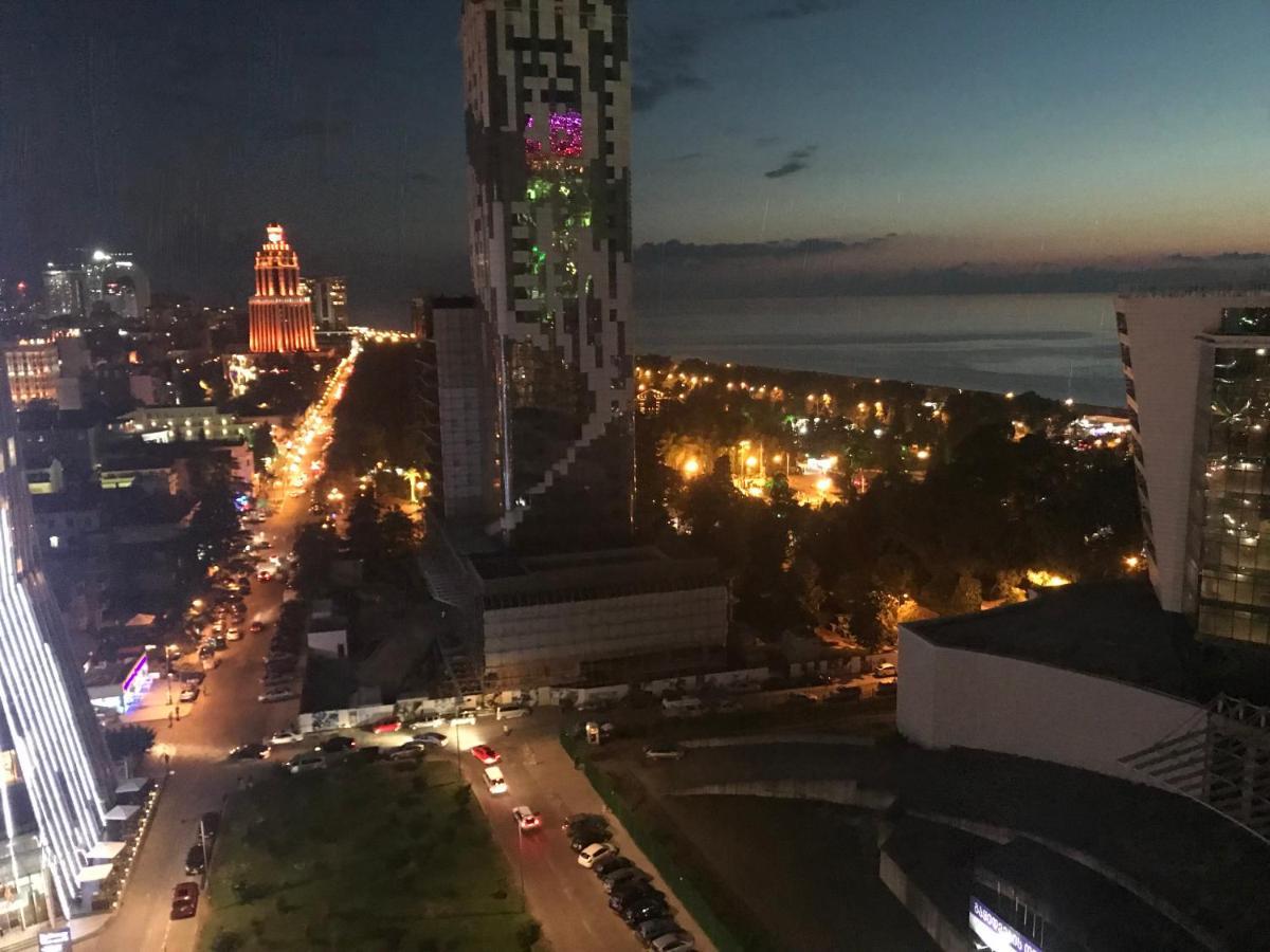Apartment In Porta Batumi Tower エクステリア 写真