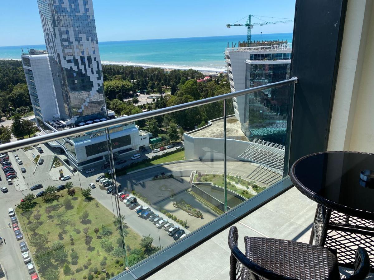 Apartment In Porta Batumi Tower エクステリア 写真