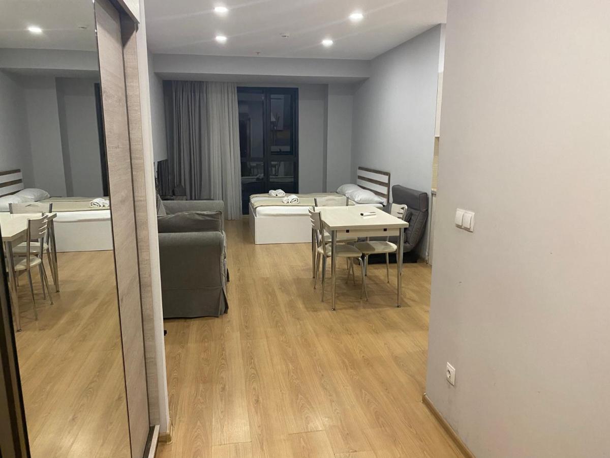 Apartment In Porta Batumi Tower エクステリア 写真