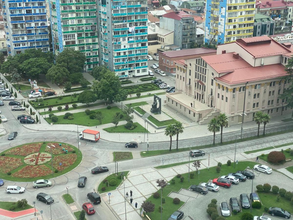 Apartment In Porta Batumi Tower エクステリア 写真