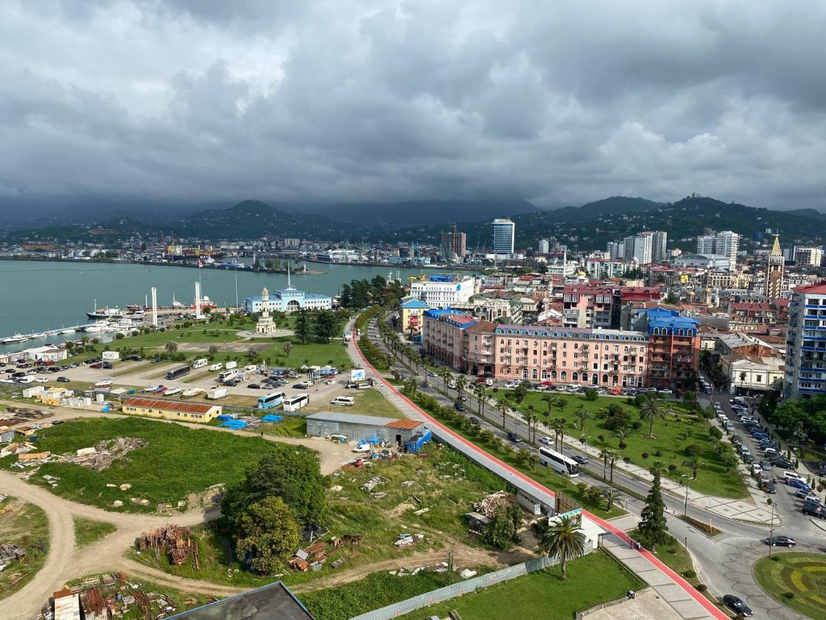 Apartment In Porta Batumi Tower エクステリア 写真