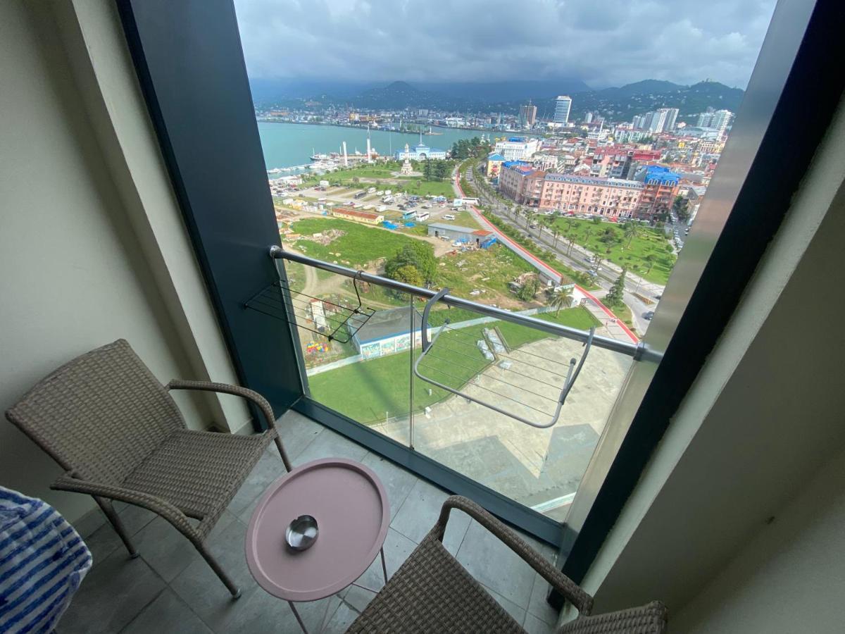Apartment In Porta Batumi Tower エクステリア 写真